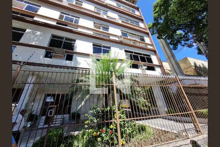 Apartamento à venda com 50m², 1 quarto e sem vagaFachada e portaria