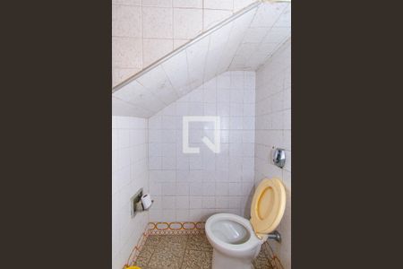 Casa à venda com 200m², 3 quartos e 6 vagas Casa à venda com 200m², 3 quartos e 6 vagasLavabo de Serviço