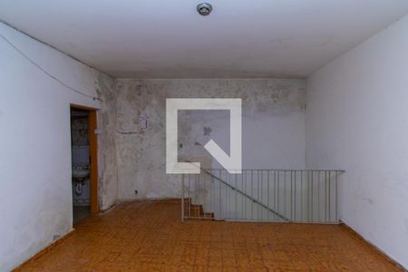 Casa à venda com 200m², 3 quartos e 6 vagas Casa à venda com 200m², 3 quartos e 6 vagasSalão