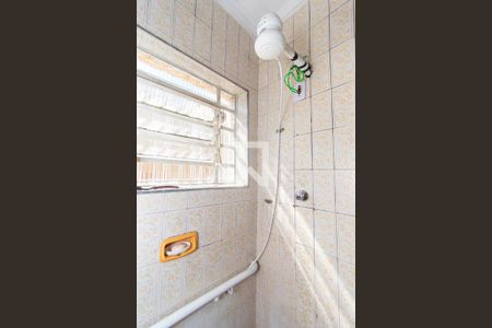 Casa à venda com 200m², 3 quartos e 6 vagas Casa à venda com 200m², 3 quartos e 6 vagasBanheiro 1