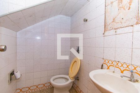 Casa à venda com 200m², 3 quartos e 6 vagas Casa à venda com 200m², 3 quartos e 6 vagasLavabo de Serviço