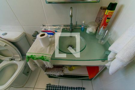 Casa à venda com 200m², 3 quartos e 6 vagas Casa à venda com 200m², 3 quartos e 6 vagasBanheiro 2