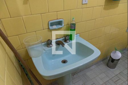 Apartamento à venda com 80m², 2 quartos e sem vagaBanheiro