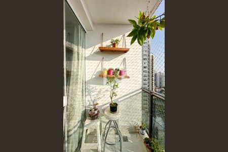 Apartamento à venda com 82m², 3 quartos e 2 vagasSacada Sala