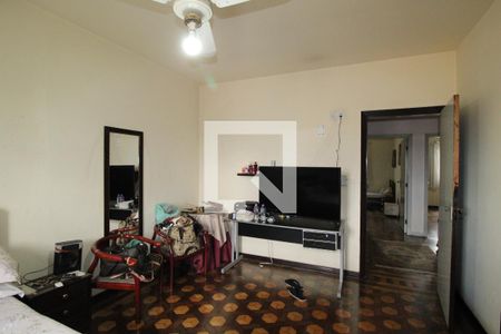 Casa à venda com 360m², 4 quartos e 8 vagasQuarto 3 - Suíte