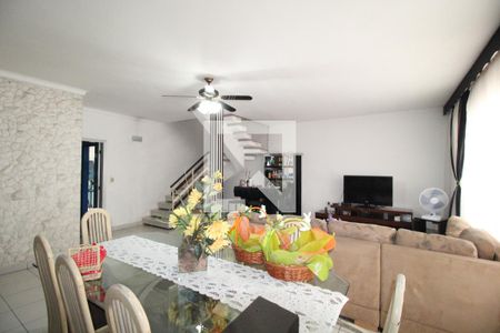 Sala de casa à venda com 4 quartos, 360m² em Vila Salete, São Paulo