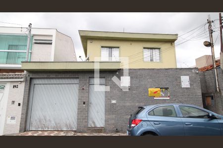 Casa à venda com 360m², 4 quartos e 8 vagasFachada