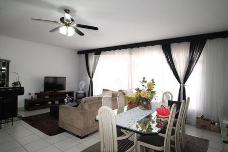 Sala de casa à venda com 4 quartos, 360m² em Vila Salete, São Paulo