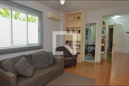 Casa de condomínio à venda com 474m², 5 quartos e 4 vagasSuite 1