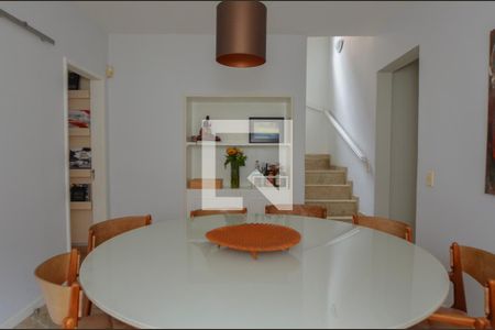 Casa de condomínio à venda com 474m², 5 quartos e 4 vagasSala de Jantar