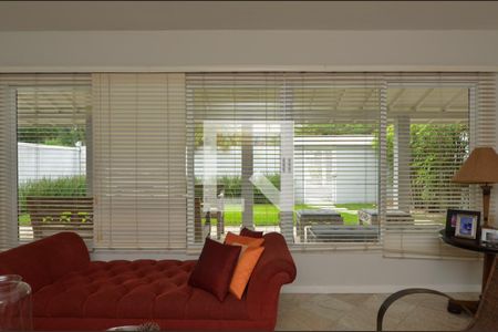 Sala de casa de condomínio à venda com 5 quartos, 474m² em Barra da Tijuca, Rio de Janeiro