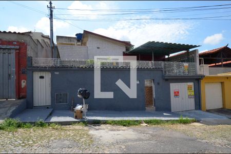 Casa à venda com 360m², 3 quartos e 1 vagaFachada da casa