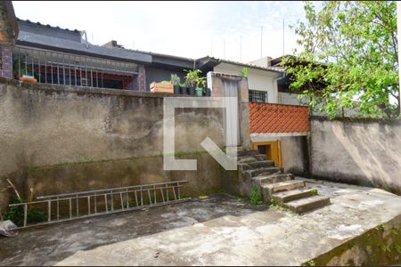 Casa à venda com 360m², 3 quartos e 1 vagaCasa dos fundos