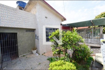 Casa à venda com 360m², 3 quartos e 1 vagaVaranda da casa principal