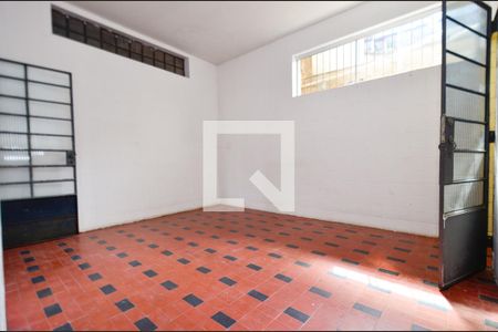 Casa à venda com 360m², 3 quartos e 1 vagaSala de jantar