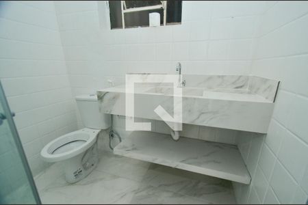 Casa à venda com 360m², 3 quartos e 1 vagaBanheiro social