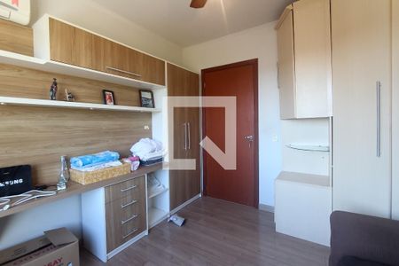 Quarto 1 de apartamento à venda com 2 quartos, 70m² em Passo D’areia, Porto Alegre