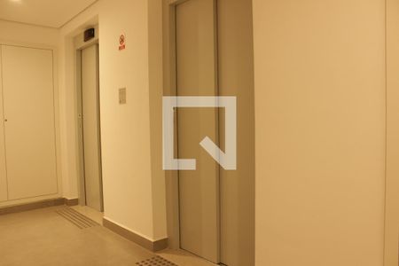Studio à venda com 27m², 1 quarto e sem vagaElevador do andar