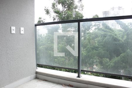 Varanda de kitnet/studio à venda com 1 quarto, 27m² em Pinheiros, São Paulo