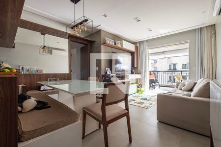 Apartamento à venda com 72m², 2 quartos e 2 vagasSala/Cozinha