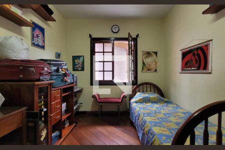 Casa à venda com 249m², 3 quartos e 4 vagasQuarto 2