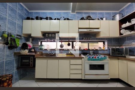 Casa à venda com 249m², 3 quartos e 4 vagasCozinha