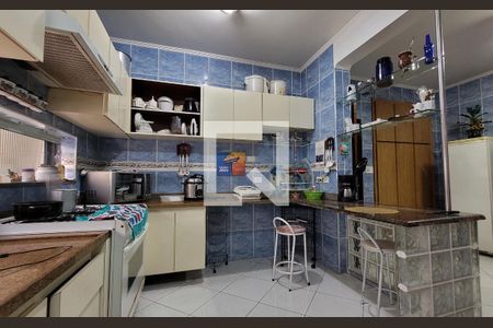 Casa à venda com 249m², 3 quartos e 4 vagasCozinha