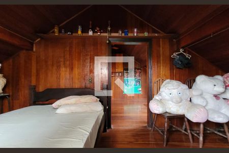 Casa à venda com 249m², 3 quartos e 4 vagasSotão