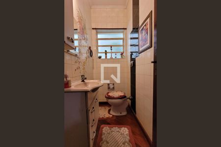 Casa à venda com 249m², 3 quartos e 4 vagasBanheiro