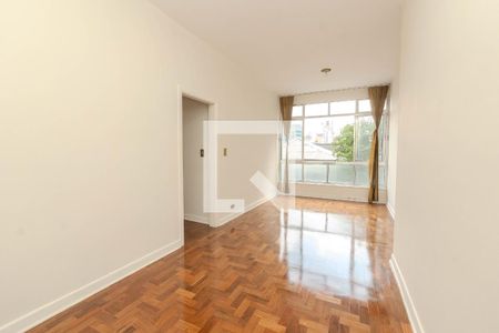 Apartamento à venda com 81m², 2 quartos e sem vagaSala