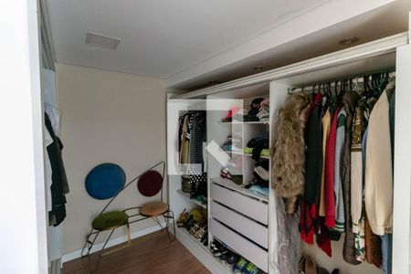 Casa à venda com 160m², 4 quartos e 2 vagas 2 ° andar  Quarto Closet