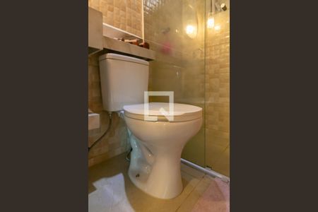 Casa à venda com 160m², 4 quartos e 2 vagas 2 ° andar  Quarto Banheiro 