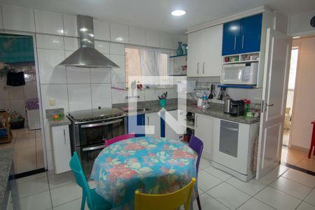 Apartamento para alugar com 173m², 3 quartos e 1 vagaCozinha