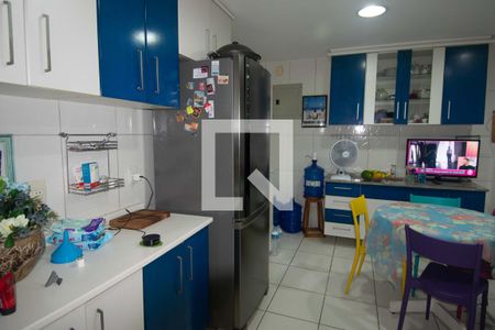 Apartamento para alugar com 173m², 3 quartos e 1 vagaCozinha