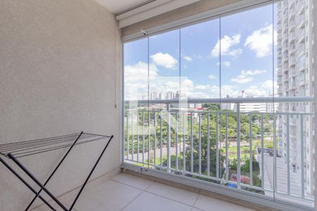 Sacada de apartamento para alugar com 1 quarto, 41m² em Umuarama, Osasco