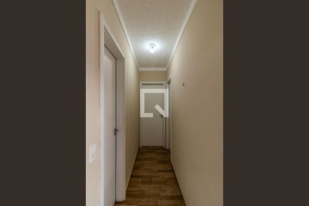 Corredor  de apartamento para alugar com 2 quartos, 42m² em Jardim Helga, São Paulo