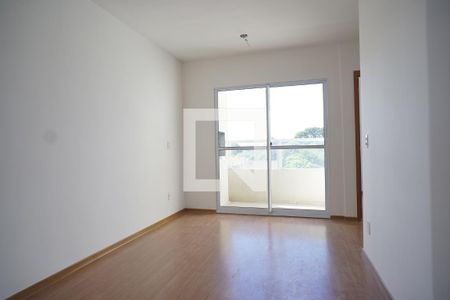 Sala  de apartamento para alugar com 2 quartos, 45m² em Morro Santana, Porto Alegre