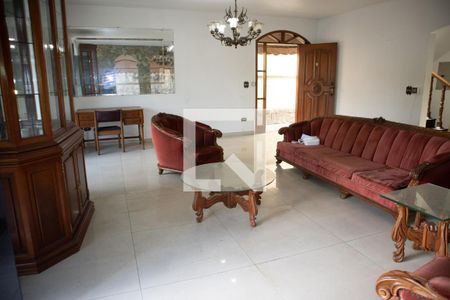 Sala de casa à venda com 4 quartos, 342m² em Jardim Leonor Mendes de Barros, São Paulo