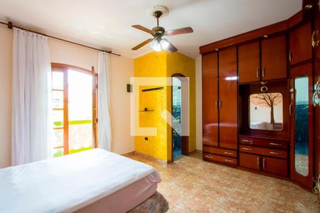 Quarto 1 - Suíte de casa à venda com 4 quartos, 3m² em Jardim Stella, Santo André