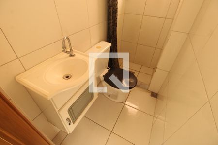 Banheiro de apartamento para alugar com 1 quarto, 33m² em Méier, Rio de Janeiro