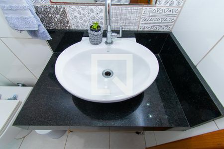 Casa à venda com 100m², 2 quartos e 2 vagasBanheiro