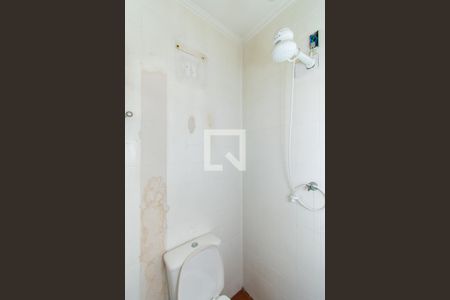 Casa à venda com 100m², 2 quartos e 2 vagasBanheiro de Serviço