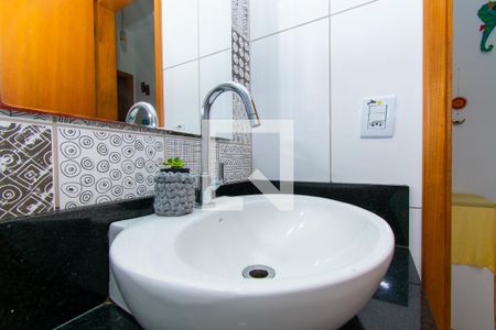 Casa à venda com 100m², 2 quartos e 2 vagasBanheiro