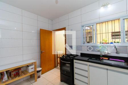 Casa à venda com 100m², 2 quartos e 2 vagasCozinha