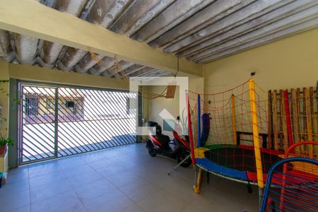 Casa à venda com 100m², 2 quartos e 2 vagasGaragem