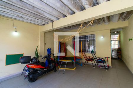 Casa à venda com 100m², 2 quartos e 2 vagasGaragem