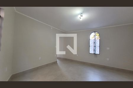 Sala de casa à venda com 2 quartos, 110m² em Vila Rossi Borghi E Siqueira, Campinas