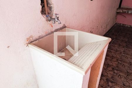 Casa para alugar com 80m², 1 quarto e 1 vagaÁrea de serviço