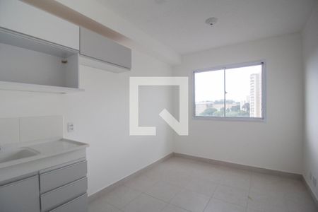 Sala/Cozinha de apartamento para alugar com 2 quartos, 33m² em Piqueri, São Paulo