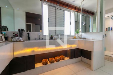 Apartamento à venda com 142m², 3 quartos e 3 vagas Apartamento à venda com 142m², 3 quartos e 3 vagasBanheiro da Suíte 3